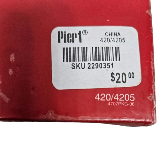 NWT Pier One Holiday White & Gold Snowflake 7.5" Dessert Plates Set‎ of 4 - Picture 7 of 9